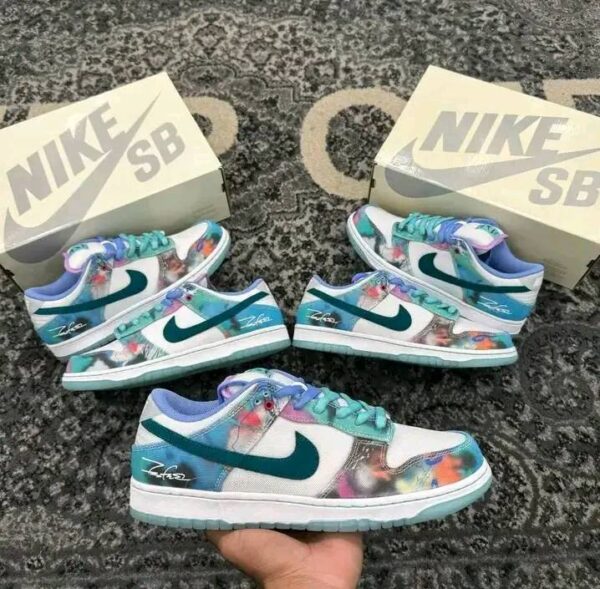 Nike Kid's sneakers